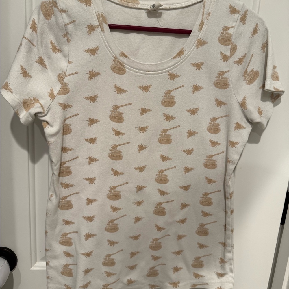 Kate Quinn Honey & Bee Pattern Tee (S)